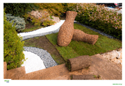Озеленяване градина - използване на градински стъпала от естествени камъни